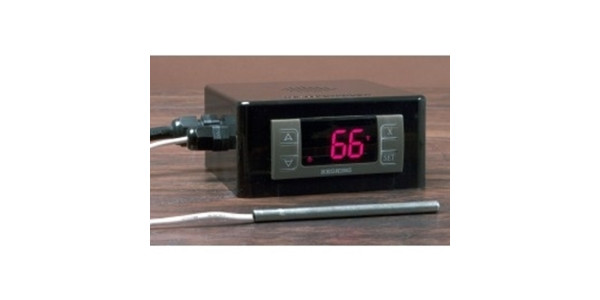 Electronic Temperature Controller - Dual Control Heat and Cool in Temperature Controls